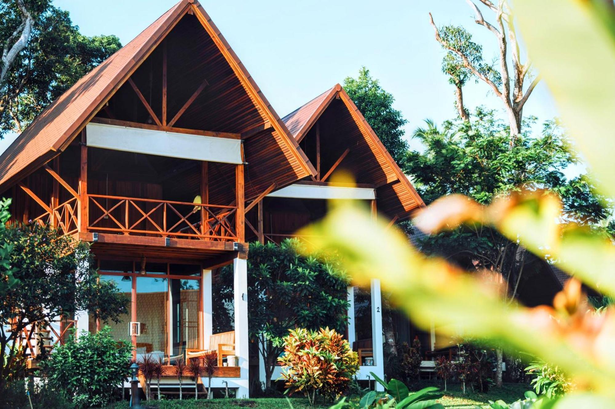 Phayamas Private Beach Resort And Island Brew - Adults Only Koh Phayam Bilik gambar