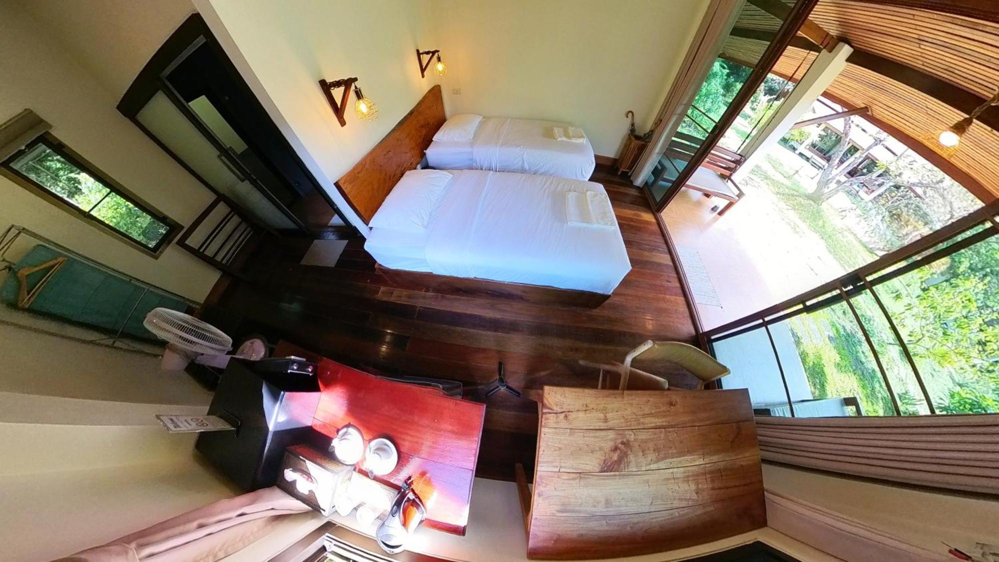 Phayamas Private Beach Resort And Island Brew - Adults Only Koh Phayam Bilik gambar
